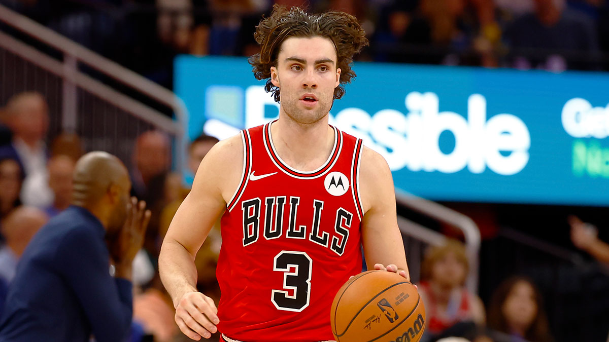 Oct 25, 2025; Orlando, Florida, USA; Chicago Bulls guard Josh Giddey (3) dribbles up the court in the second half against the Orlando Magic at Kia Center. Mandatory Credit: Russell Lansford-Imagn Images