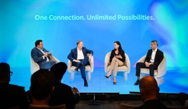 Charter Sets Live Lakers Games On Apple Vision Pro, New Spectrum App Store