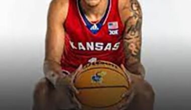 Dan Weber's Just Sayin': Taylen Kinney's Kansas commitment brings new world of college sports to Newport