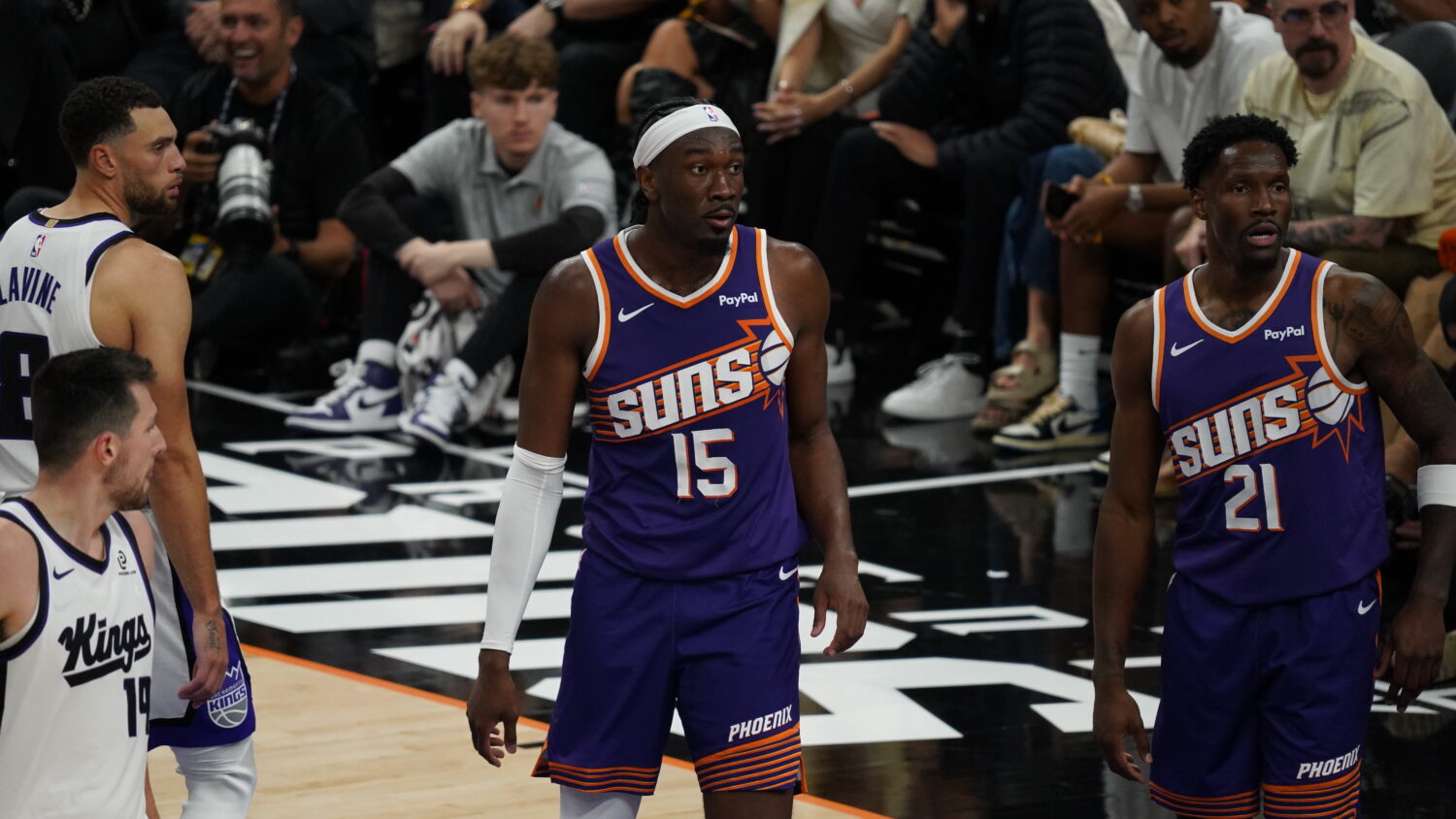 Phoenix Suns center Mark Williams...