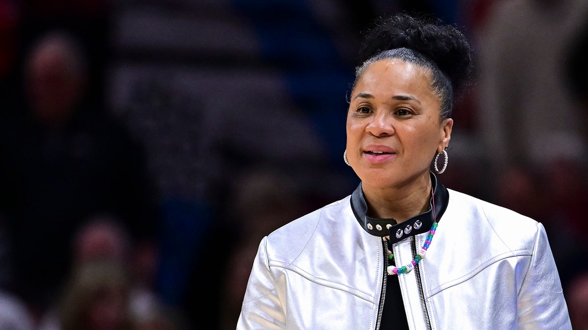 Dawn Staley on the sidelines.