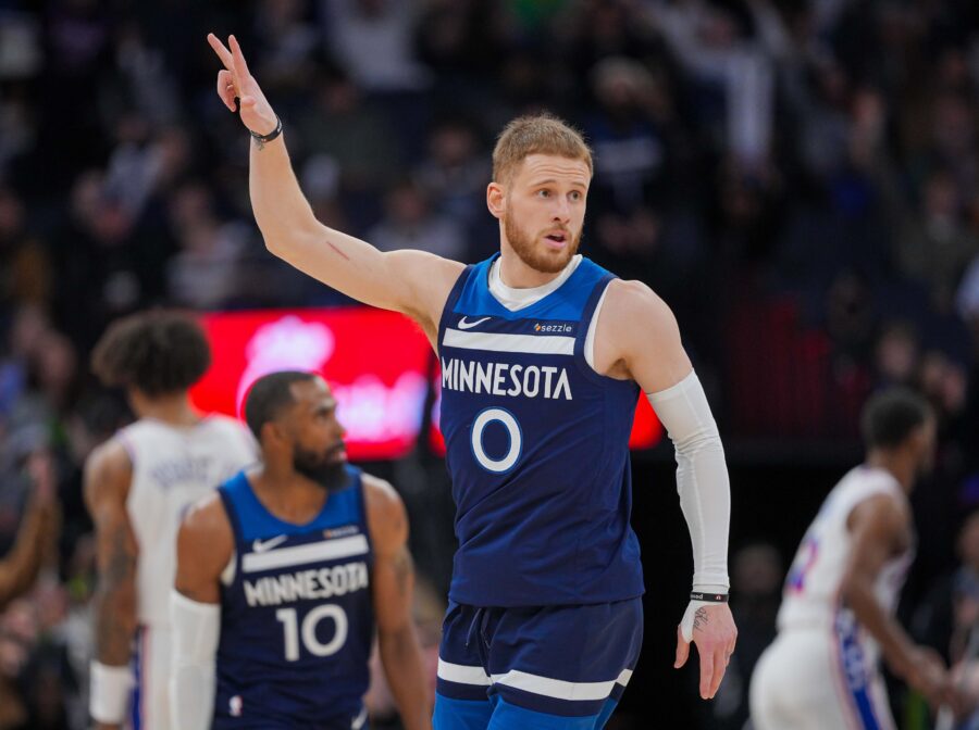 Wolves To Start DiVincenzo, Move Conley To Bench