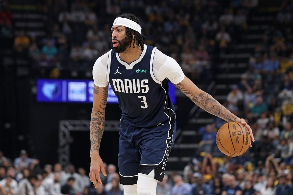 Anthony Davis needs a bounce-back season in Dallas