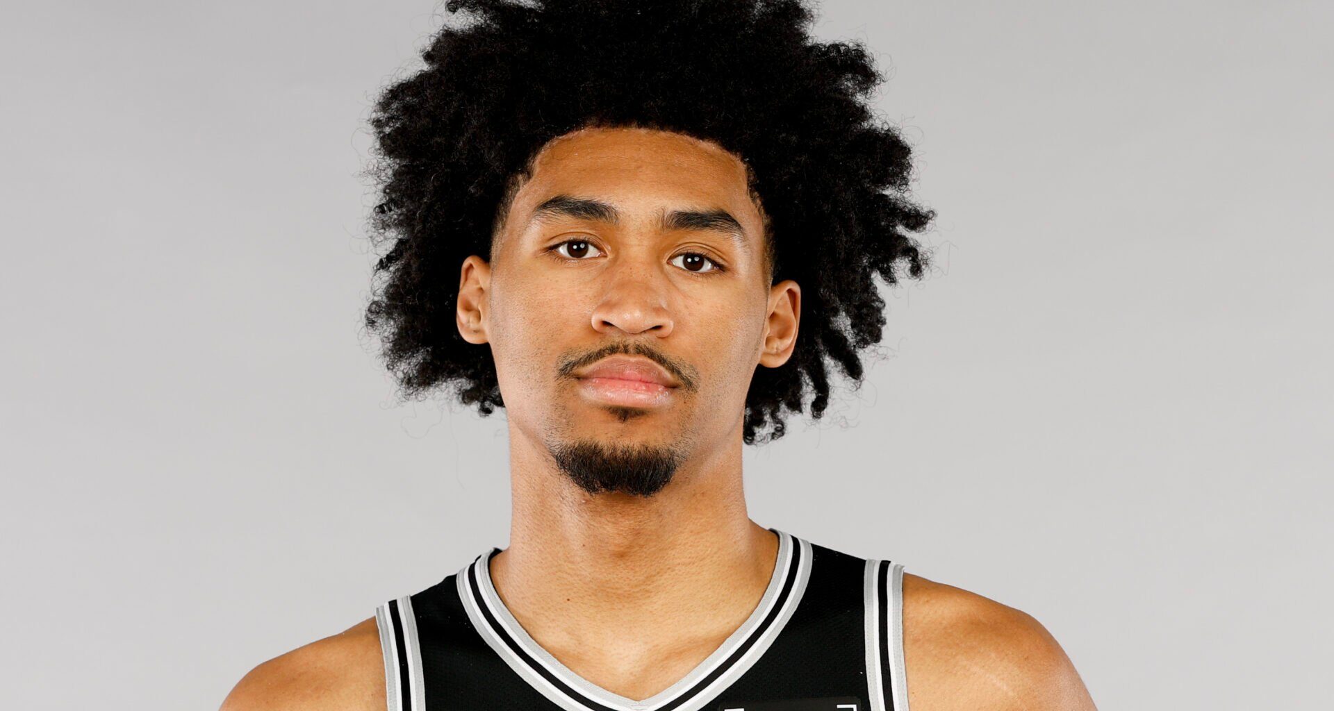 Victor Wembanyama rates Dylan Harper's preseason debut for the San Antonio Spurs