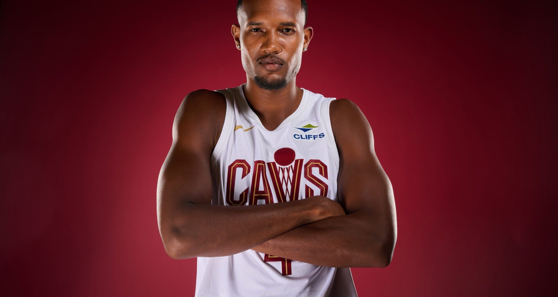 Carmelo Anthony tells Lonzo Ball and Evan Mobley how to become 'dangerous' and 'unstoppable' for the Cavaliers