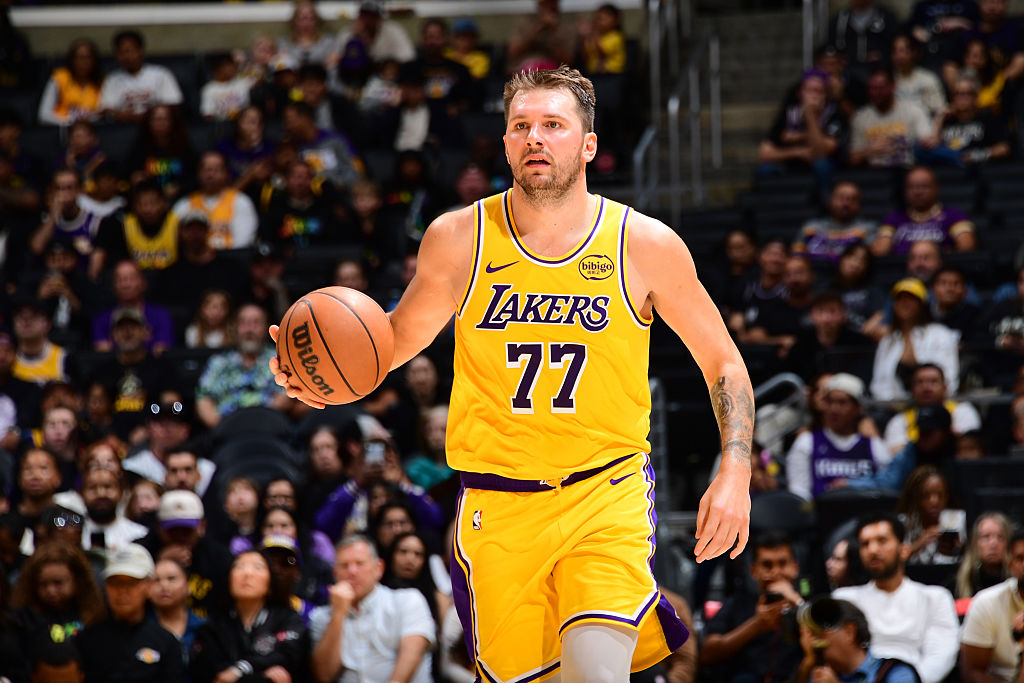 Tracking the leader for DraftKings King of the Court: 10/21/25