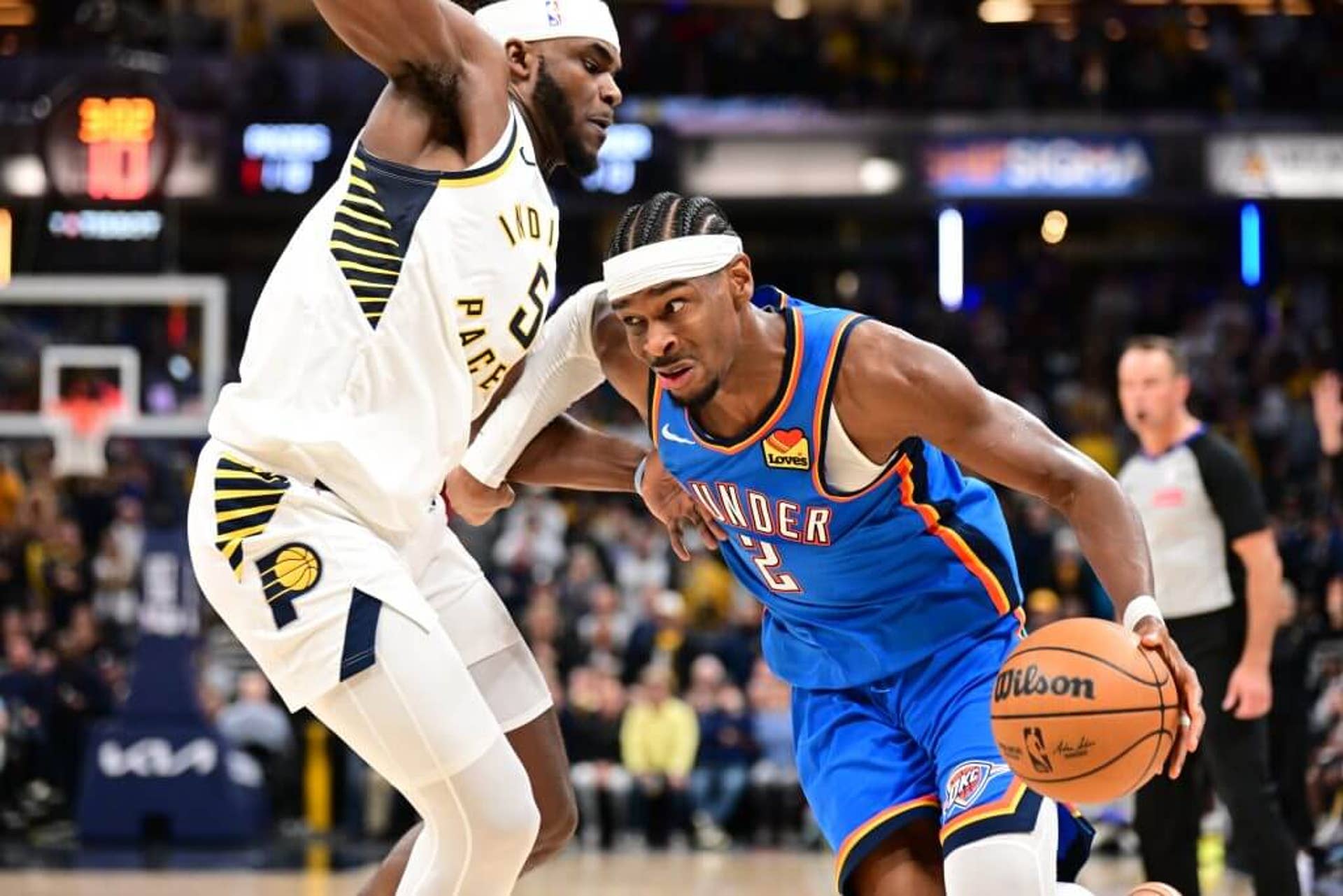 Shai Gilgeous-Alexander drives in a game against the Pacers on Oct. 23, 2025.