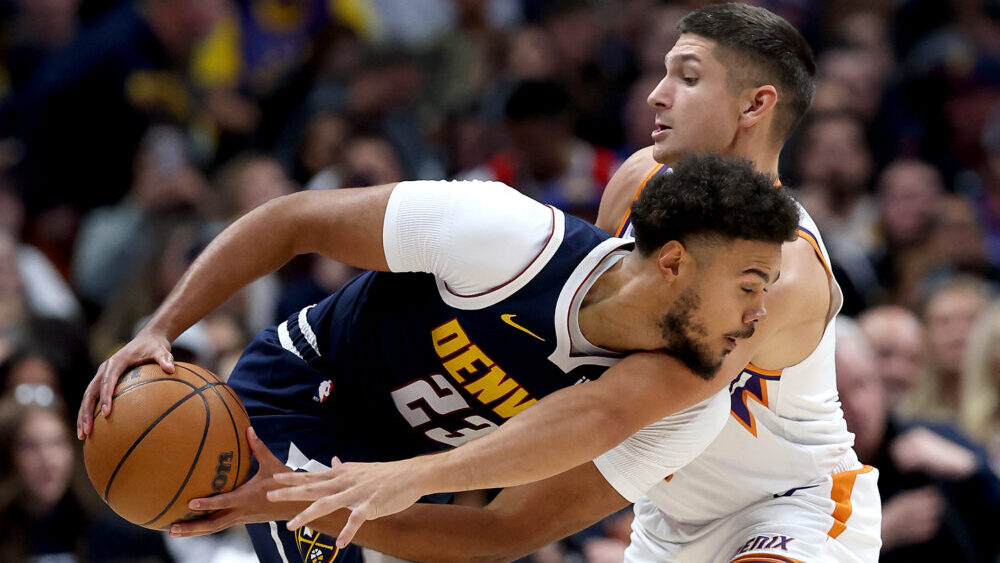 Suns defense Nuggets...