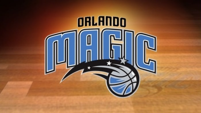 Wagner has 21 and the Orlando Magic snaps a 4-game skid with win over the Hornets