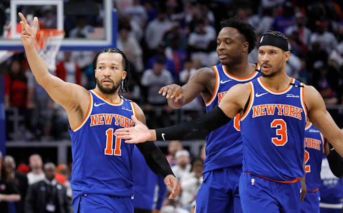 Brunson scores 40, Knicks top Pistons 116-113 in Game 6, advance to 2nd-round series with Celtics