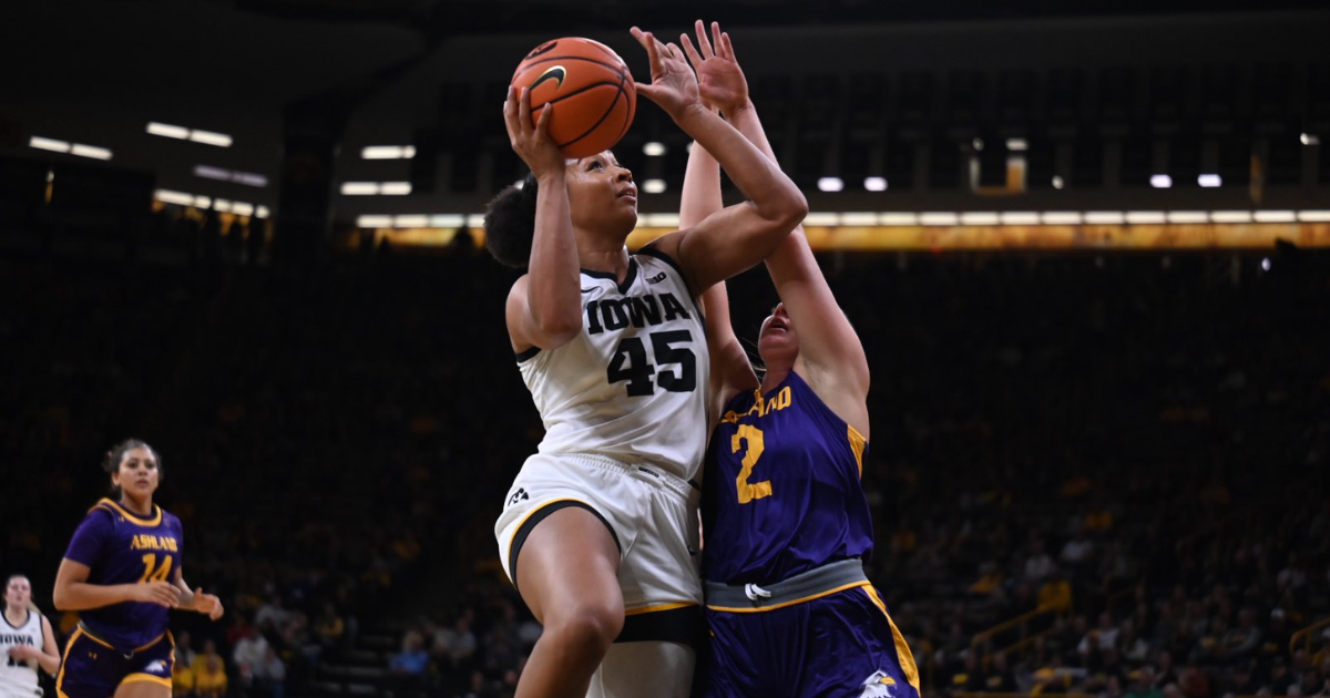 Our top takeaways from the Hawkeyes win over the Eagles. (Photo by Dennis Scheidt)