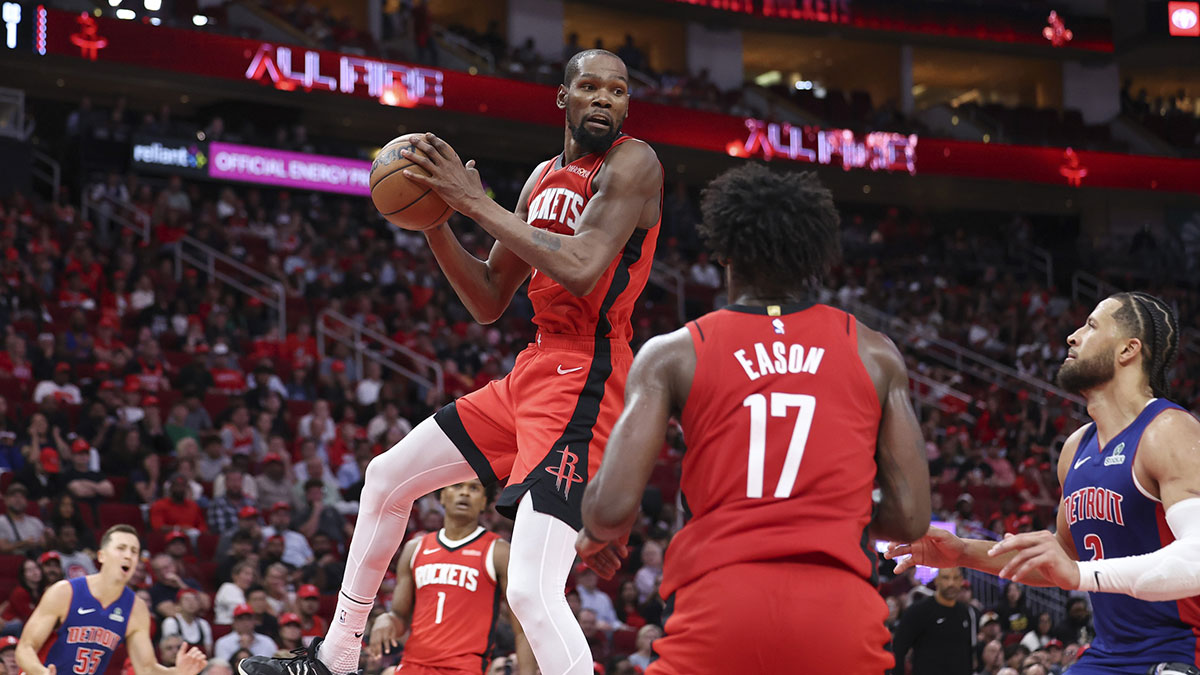Houston Rockets forward Kevin Durant (7) gets a rebound during the fourth quarter against the Detroit Pistons at Toyota Center.