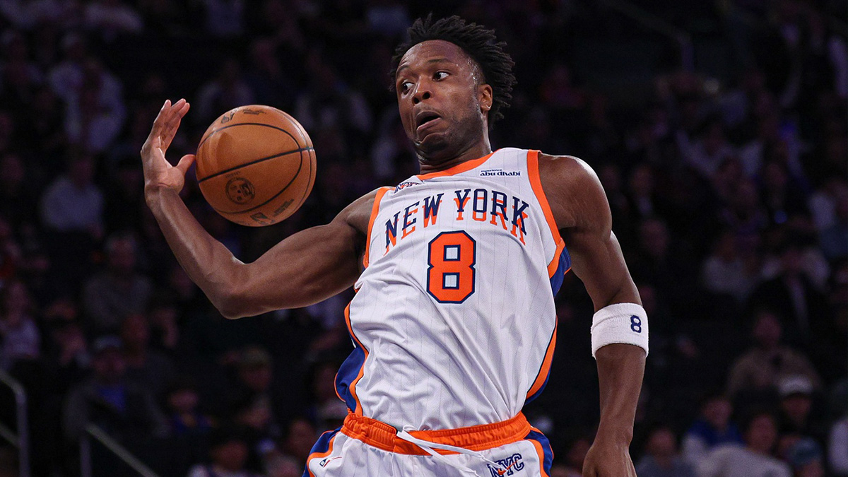 Apr 6, 2025; New York, New York, USA; New York Knicks forward OG Anunoby (8) rebounds during the second half against the Phoenix Suns at Madison Square Garden. Mandatory Credit: Vincent Carchietta-Imagn Images