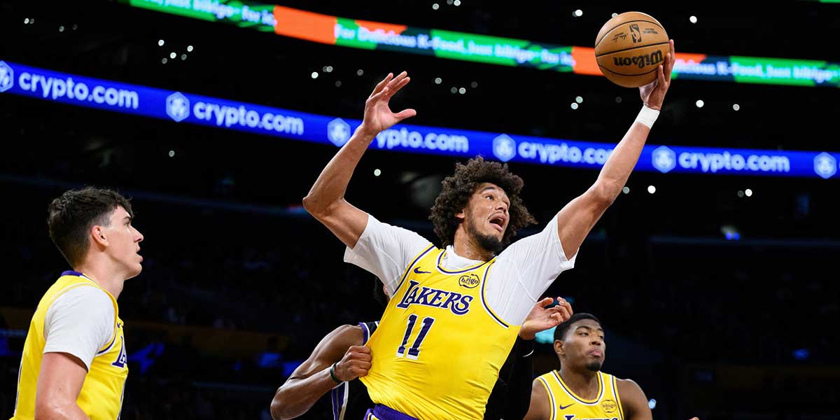 Los Angeles Lakers center Jaxson Hayes (11) gets a rebound during the first half against the Sacramento Kings at Crypto.com Arena.