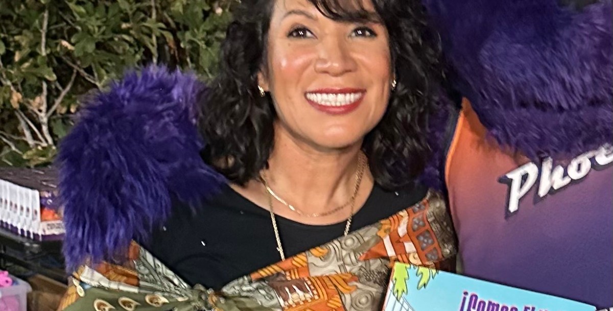 Why Phoenix feels like family for NBA/WNBA fans — on the court and on the page