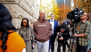 Are the Trail Blazers paying embattled coach Chauncey Billups during leave of absence?