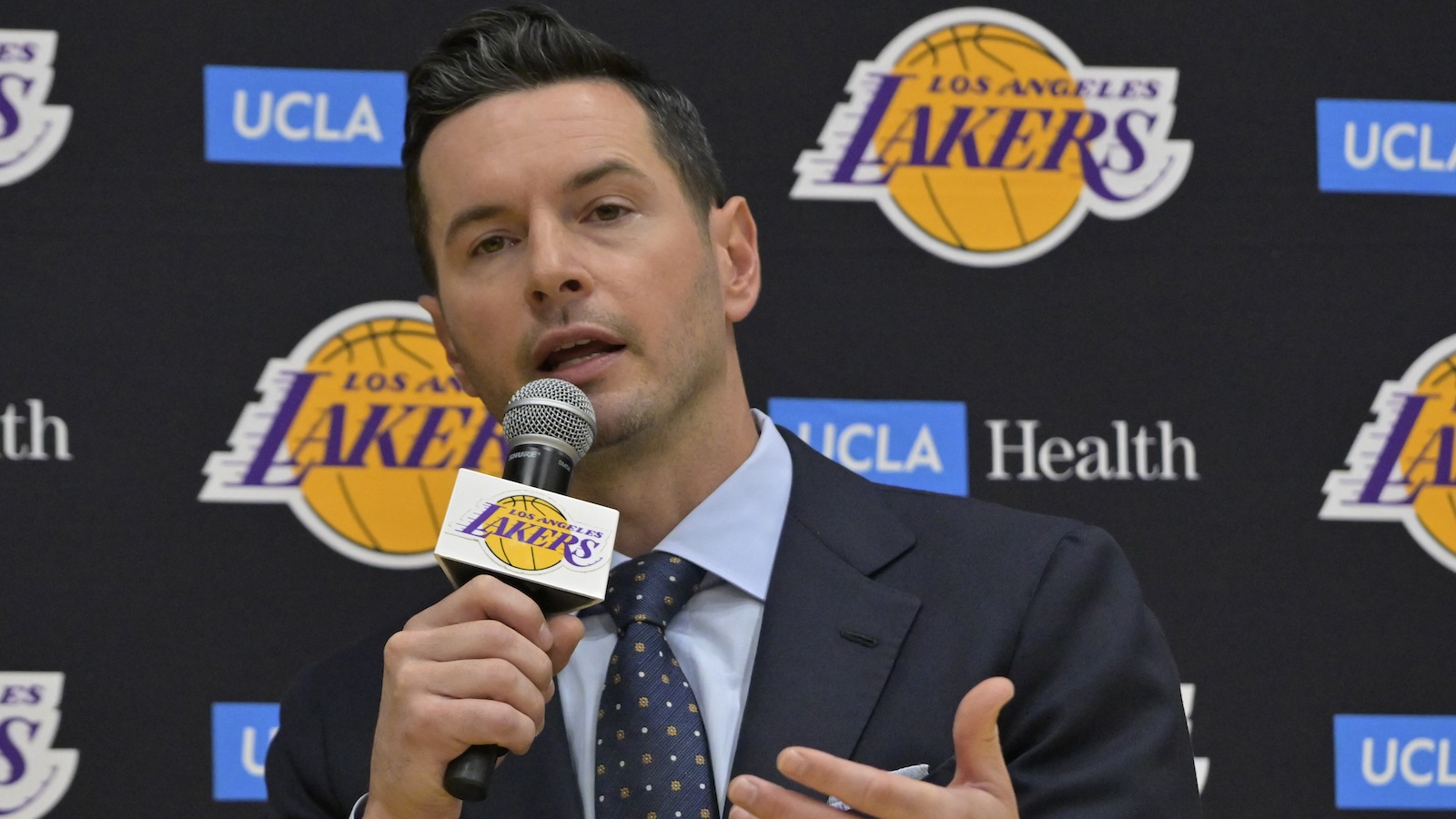 Lakers coach JJ Redick shares 1 change he made in the offseason