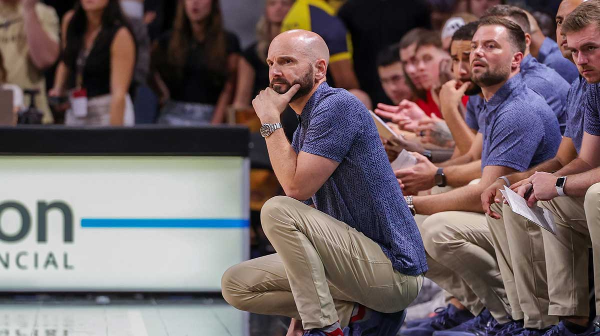 Florida Atlantic Owls head coach John Jakus looks on during the second half against the UCF Knights at Addition Financial Arena.