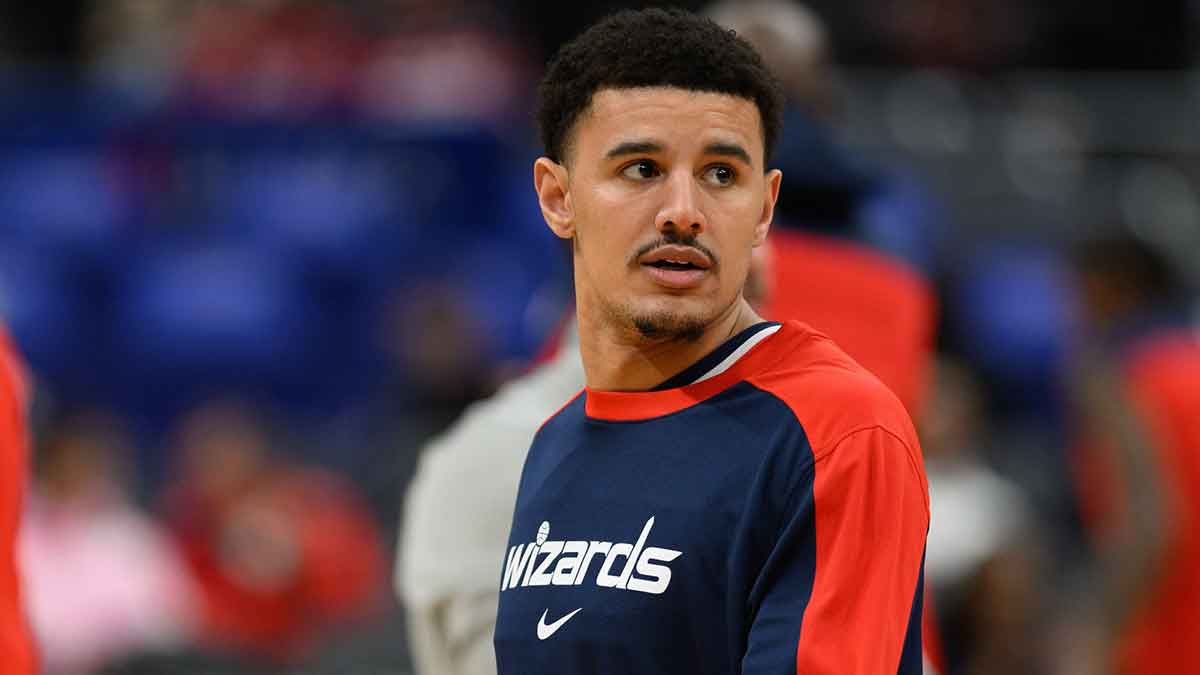 Washington Wizards guard Johnny Davis (1) warms up before the game between the Washington Wizards and the LA Clippers at Capital One Arena.