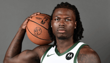 Mark Pope (left) and Jaland Lowe - Chet White, UK Athletics