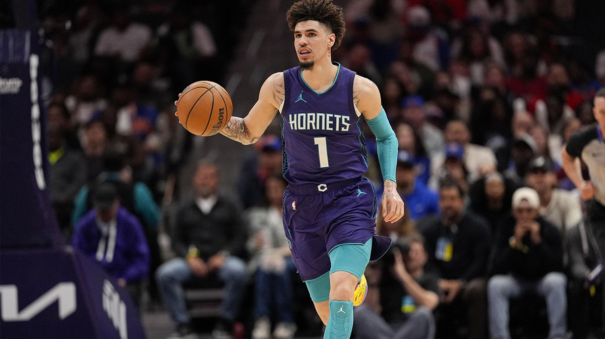 Charlotte Hornets guard LaMelo Ball (1) brings the ball up court against the New York Knicks during the second half at Spectrum Center.