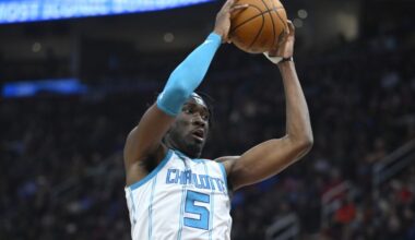 New Suns Center Mark Williams Vows He'll Play Opening Night