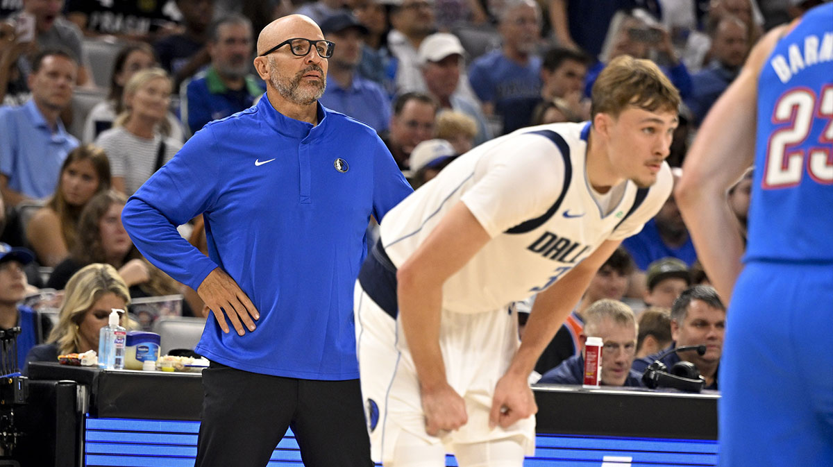 Mavericks Head Coach Jason Kidd watches forward Cooper Flagg (32) on the court during the second quarter against the Oklahoma City Thunder at Dickie's Arena