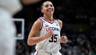 How Steph Curry's team guided Azzi Fudd's healthy offseason