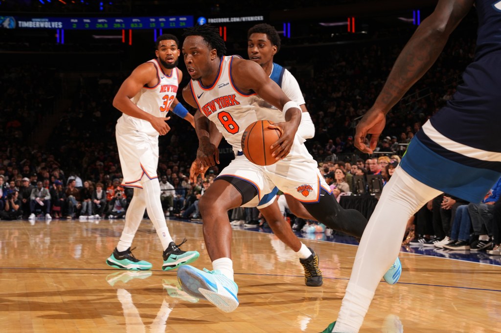 OG Anunoby drives to the basket during the Knicks' preseason win over the Timberwolves on Oct. 9, 2025.