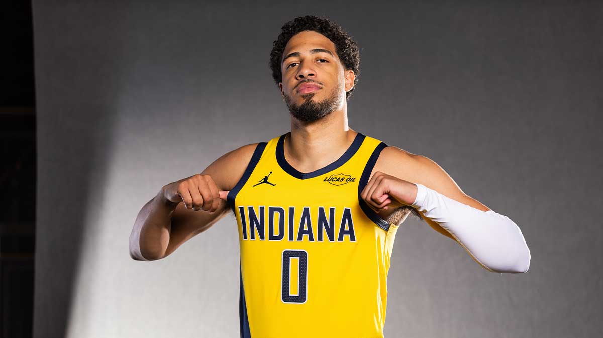 Pacers guard Tyrese Haliburton (0) poses for a photo during media day