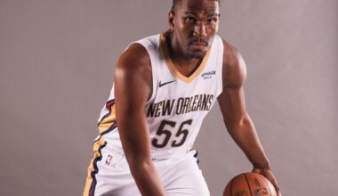 Ex-Warrior Kevon Looney expected to be sidelined 2-3 weeks for Pelicans with a left knee injury