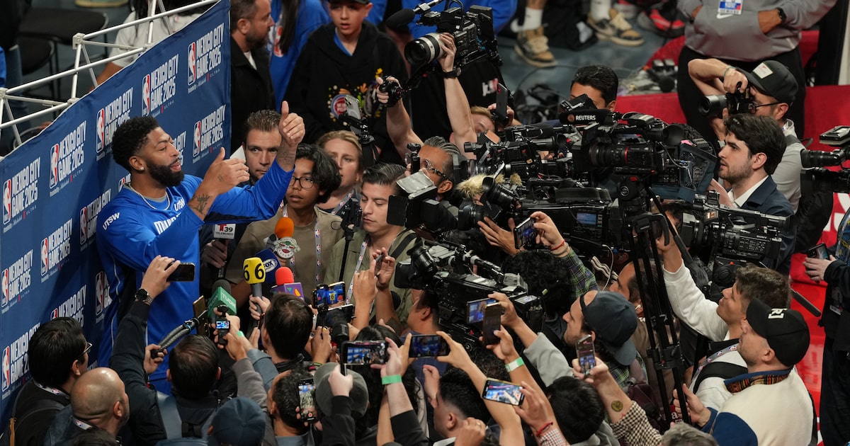 Mavericks star Anthony Davis uncertain for game in Mexico City against Pistons