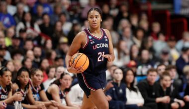 UConn star Sarah Strong on 'whole other level' as a sophomore