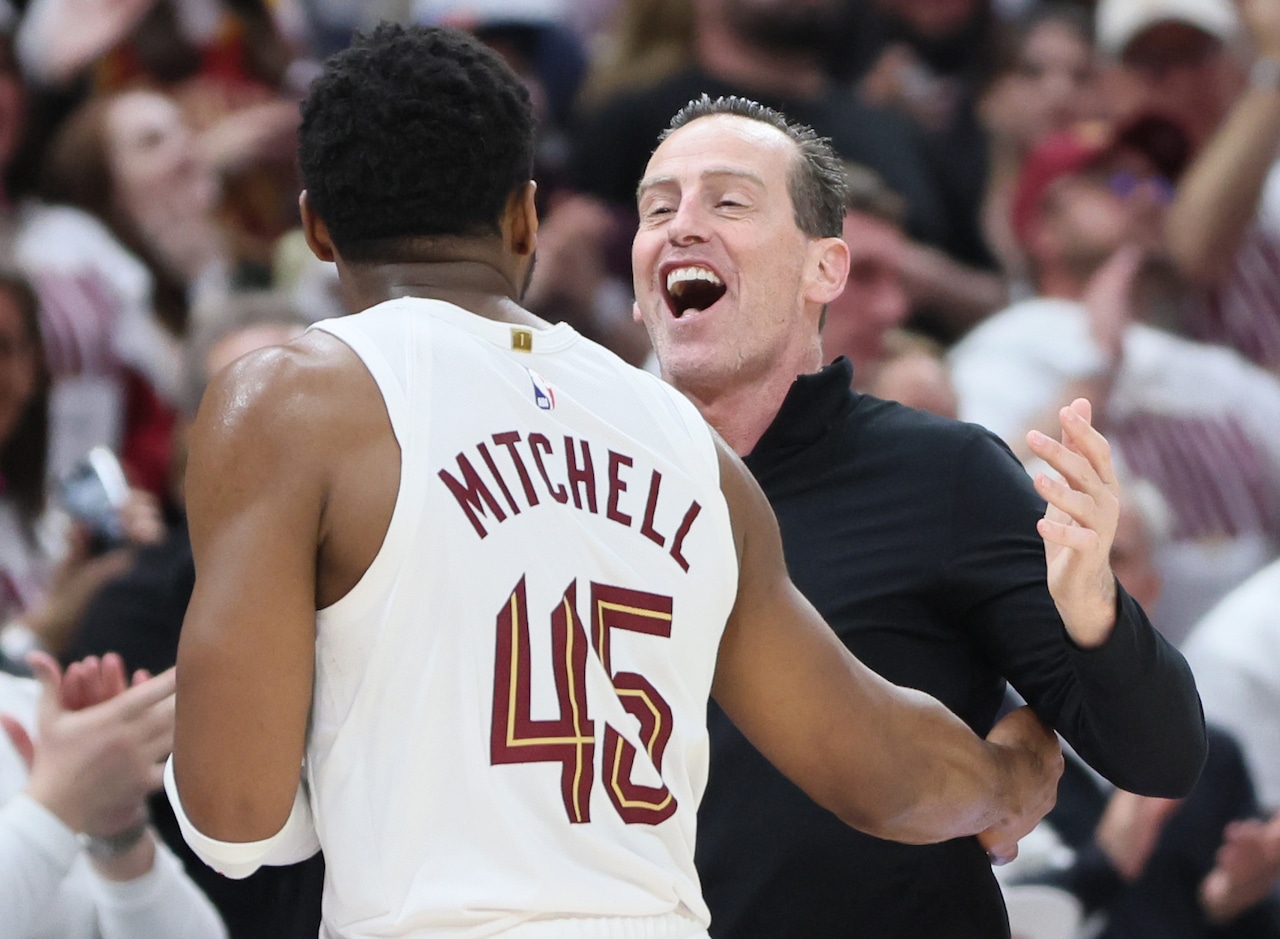 How the Cavs showed they’re playing chess in Game 2 win over Heat: Ashley Bastock