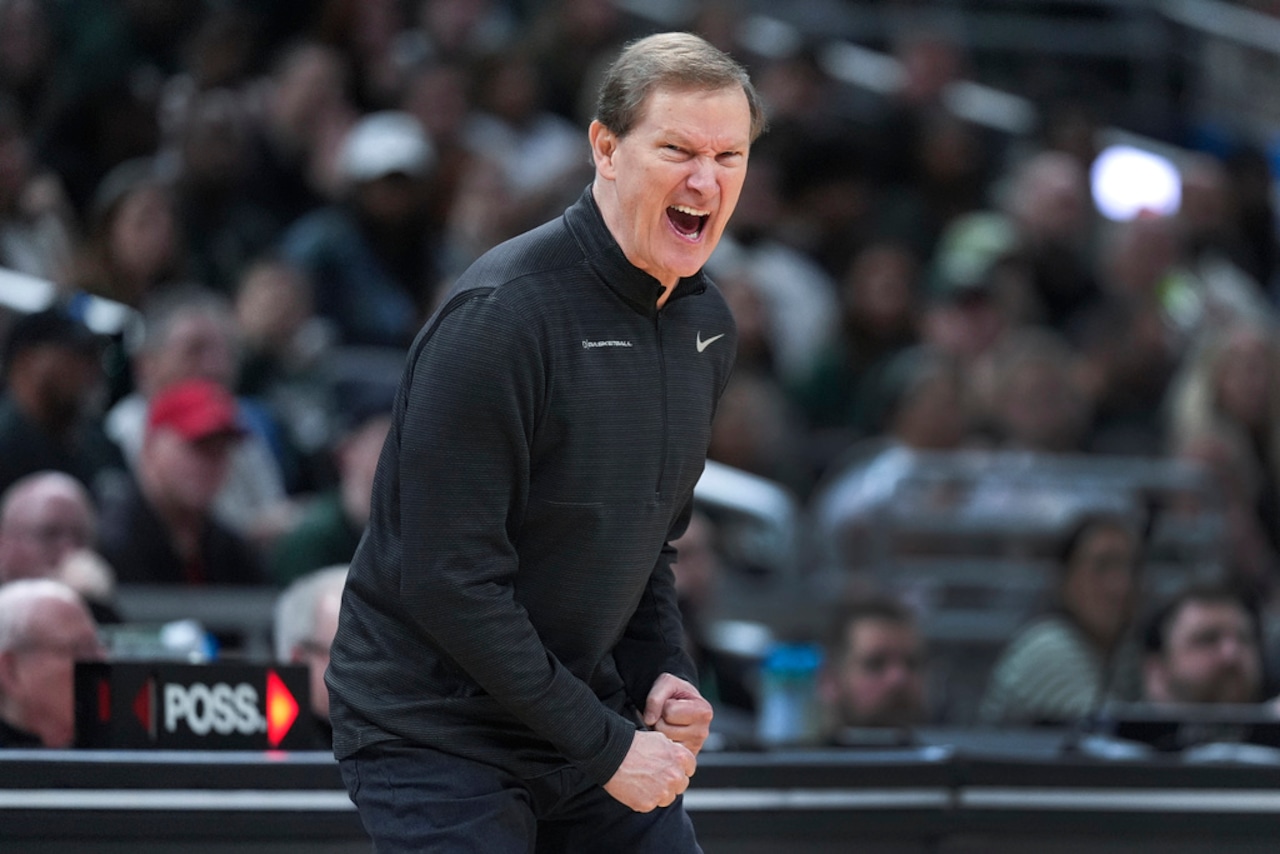 Oregon Ducks land commitment from 5-star recruit, son of former Trail Blazers forward