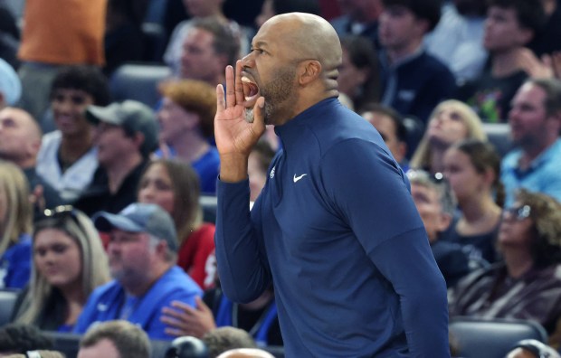 Orlando coach Jamahl Mosley yells during the Chicago Bulls at...
