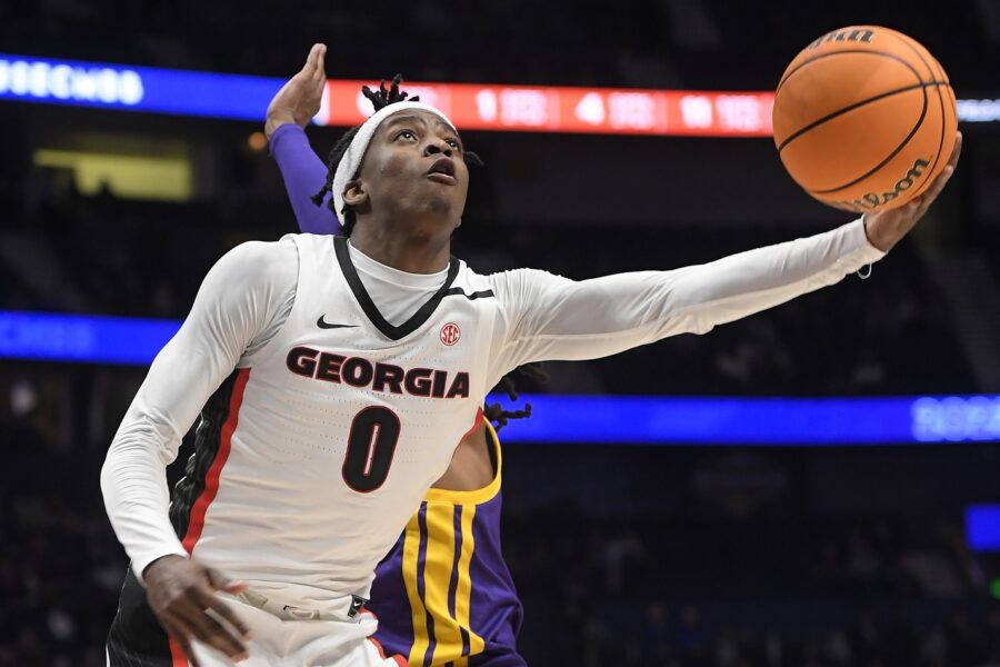 Nets Sign Terry Roberts, Tre Scott