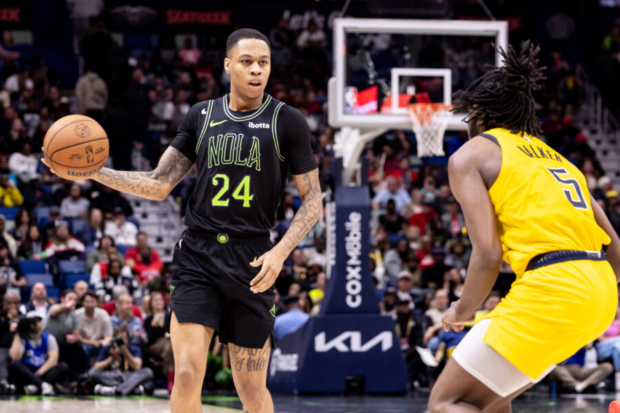 Pelicans Pick Up 2026/27 Options On Hawkins, Missi