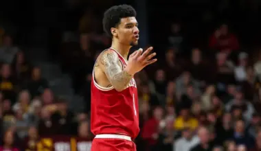 Heat fall again, but Ware continues to impress in preseason image