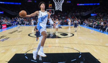 Nov 25, 2024; Atlanta, Georgia, USA; Atlanta Hawks forward Jalen Johnson (1) dunks against the Dallas Mavericks in the first half at State Farm Arena. Mandatory Credit: Brett Davis-Imagn Images