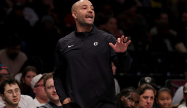 Eastern Notes: Nets, Giannis, Barlow, Sixers, Plumlee