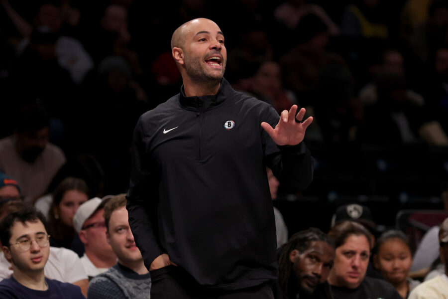 Eastern Notes: Nets, Giannis, Barlow, Sixers, Plumlee