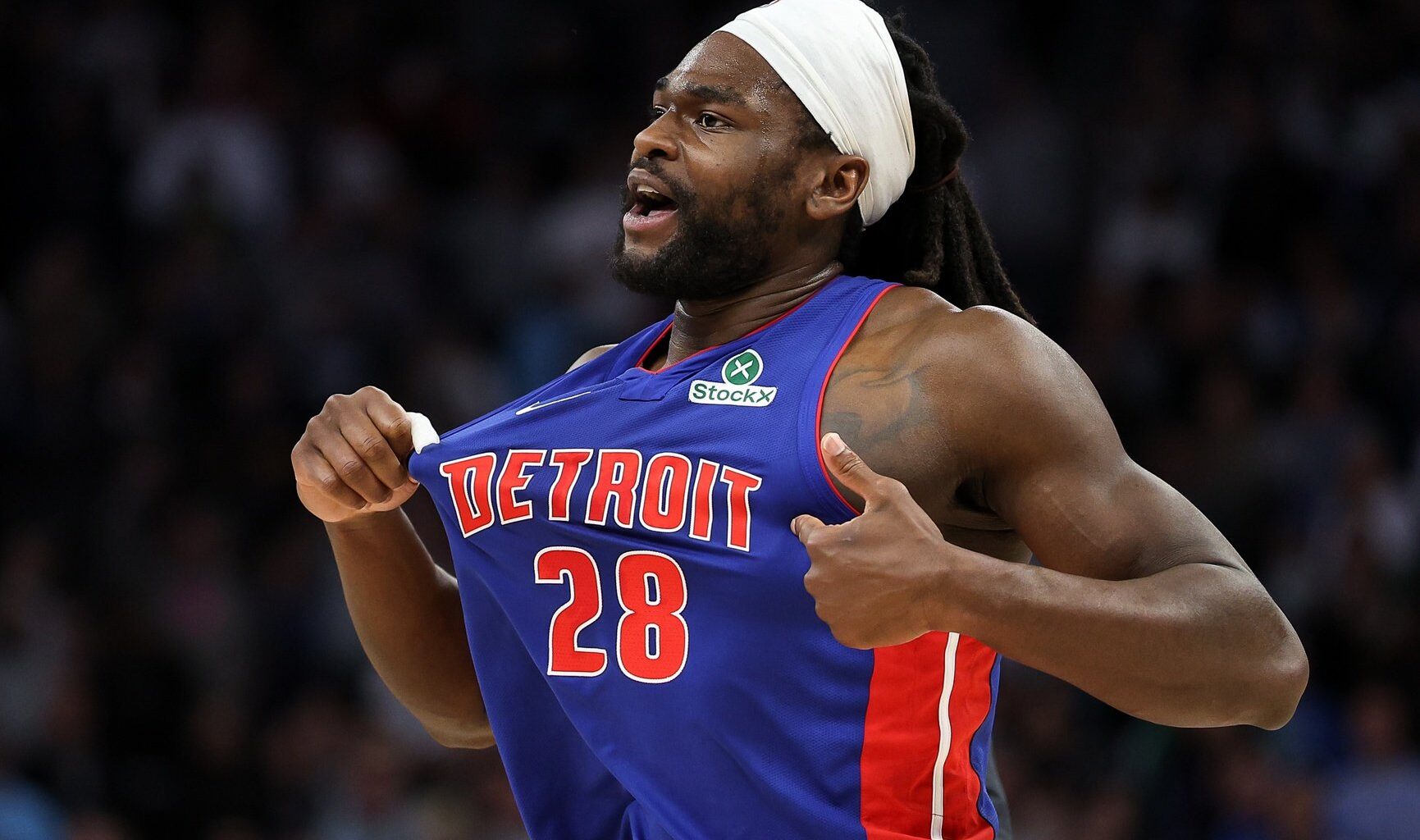 Mar 30, 2025; Minneapolis, Minnesota, USA; Detroit Pistons center Isaiah Stewart (28) gestures towards the crowd after a fight against the Minnesota Timberwolves during the second quarter at Target Center. Stewart was later ejected from the game. Mandatory Credit: Matt Krohn-Imagn Images