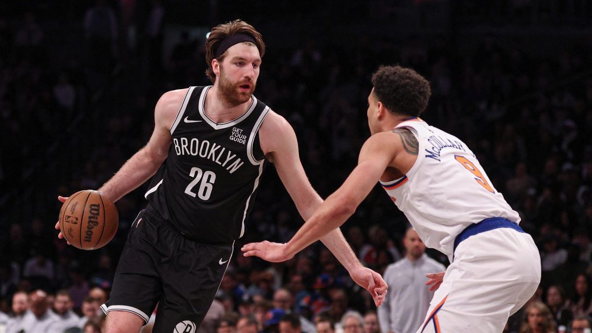 Brooklyn Nets forward Drew Timme (26) is guarded by New York Knicks forward Kevin McCullar Jr. (9) during the second half at Barclays Center.