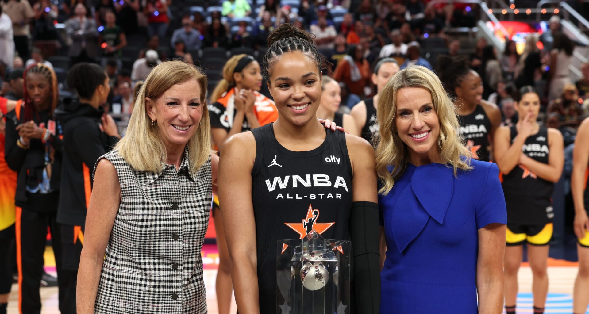 News: WNBA, NBC-YTTV, NBA programming notes and more