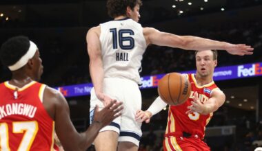 Hawks Show Versatile Offense In Preseason
