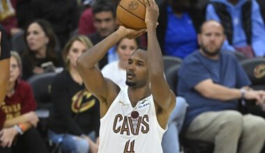 Former NBA exec ranks Evan Mobley as No. 7 player in NBA this season