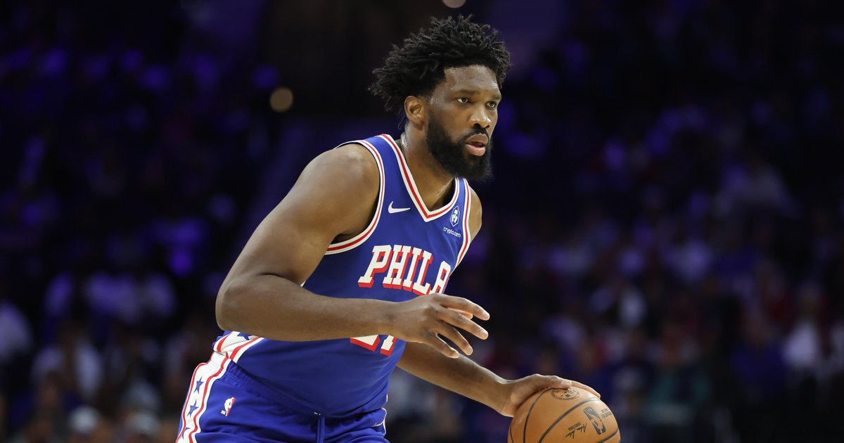 Instant observations: Joel Embiid finds force as Sixers escape with win over Hornets in home opener