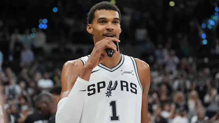 Victor Wembanyama is already close to setting an NBA blocks record image