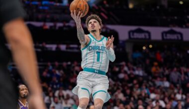 LaMelo Ball scores 32 points as Hornets defeat Suns 115-104 to snap 10-game losing streak